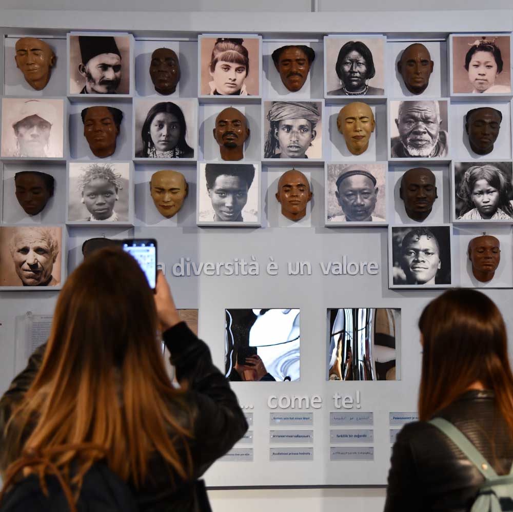 Maschera Museo di Antropologia e Etnologia