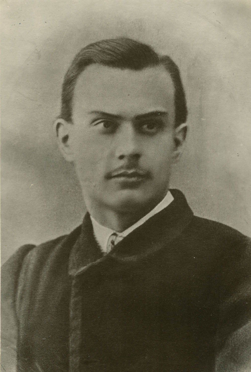 Odoardo Beccari ventenne, prima della partenza per il suo primo viaggio in Asia. Museo di Storia Naturale di Firenze. Collezioni di Botanica.