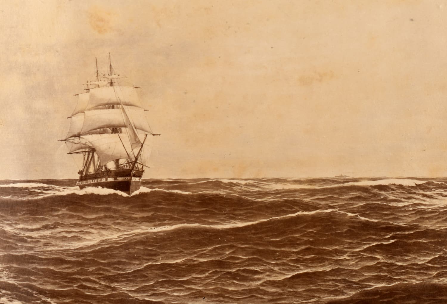 Foto del dipinto anonimo del veliero Royalist in alto mare. Dallo scrapbook inedito di Margaret Brooke: “Album regalato dalla Ranee di Sarawak, Margaret Lady Brooke, a Odoardo Beccari, quando stava redigendo le Foreste di Borneo”. Museo di Storia Naturale di Firenze. Collezioni di Botanica p. 61.